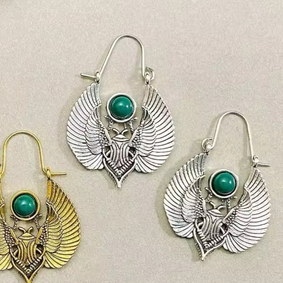 Vintage Egyptian Sacred Wings & Moth Antique Silver Dangle Earrings - Picture 4 of 5